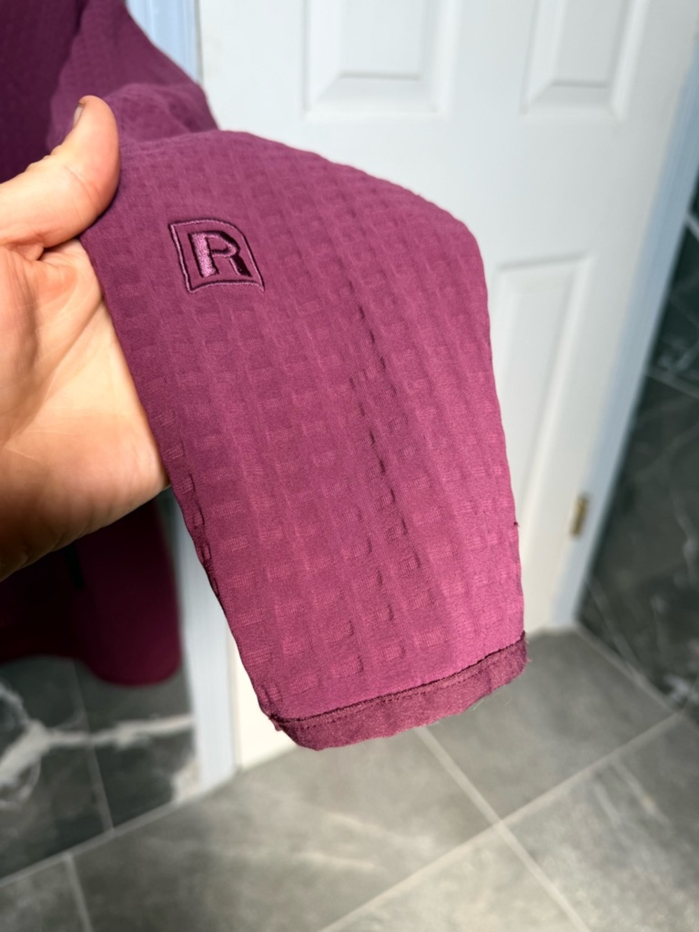 Patagonia R2 TechFace Hoody - Picture 2 of 7